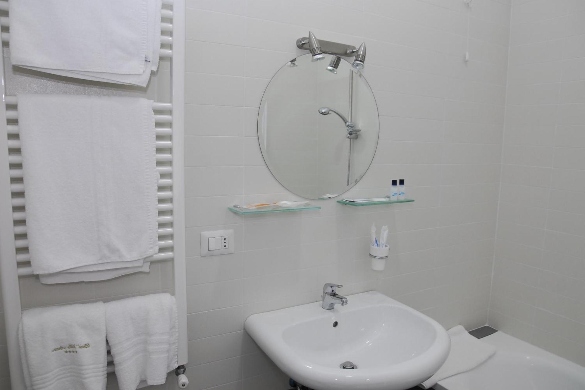 Albergo Casablanca Napoli Dış mekan fotoğraf